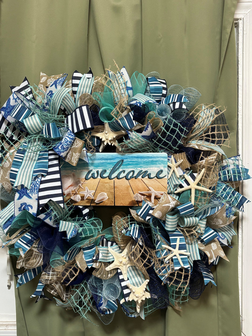 Coastal Welcome Starfish Wreath