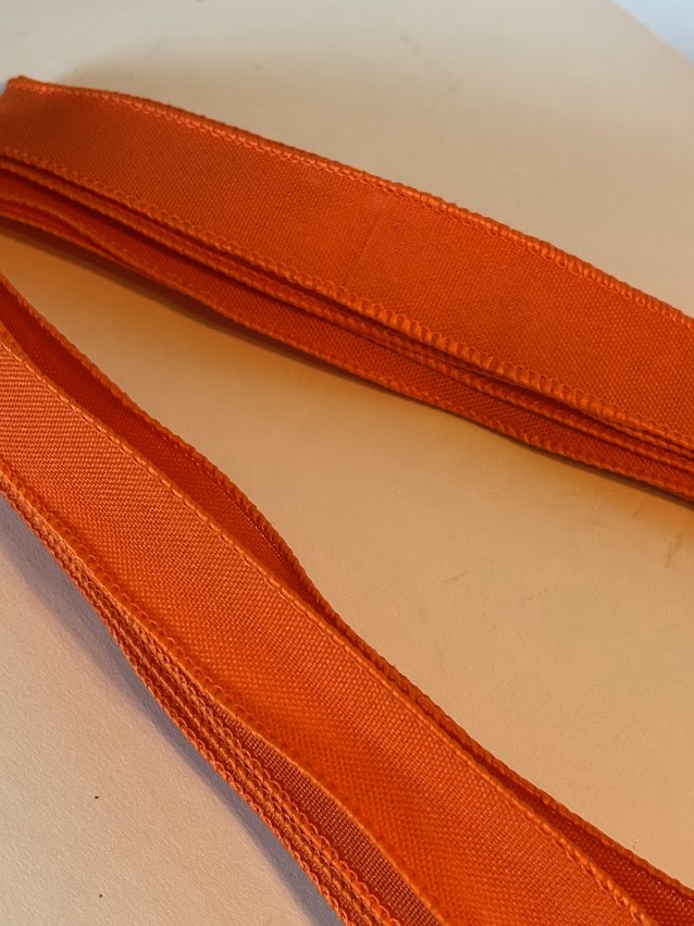 Royal burlap wired ribbon in orange color