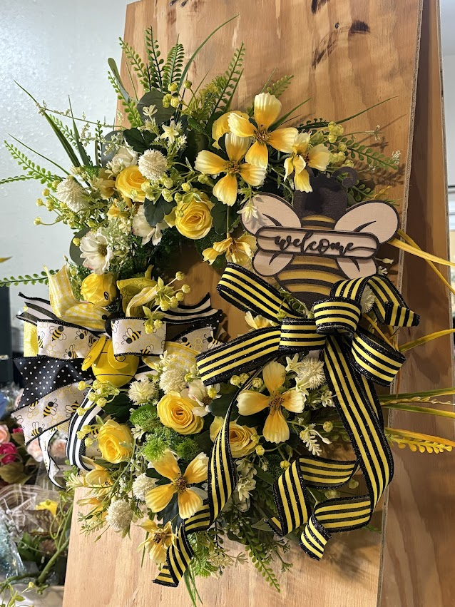 Floral Bee Welcome Wreath